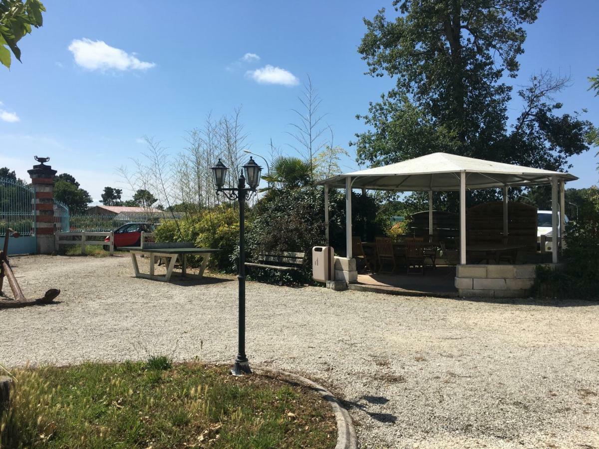 La Ferme Antoinette Hotel Les Mathes Kültér fotó